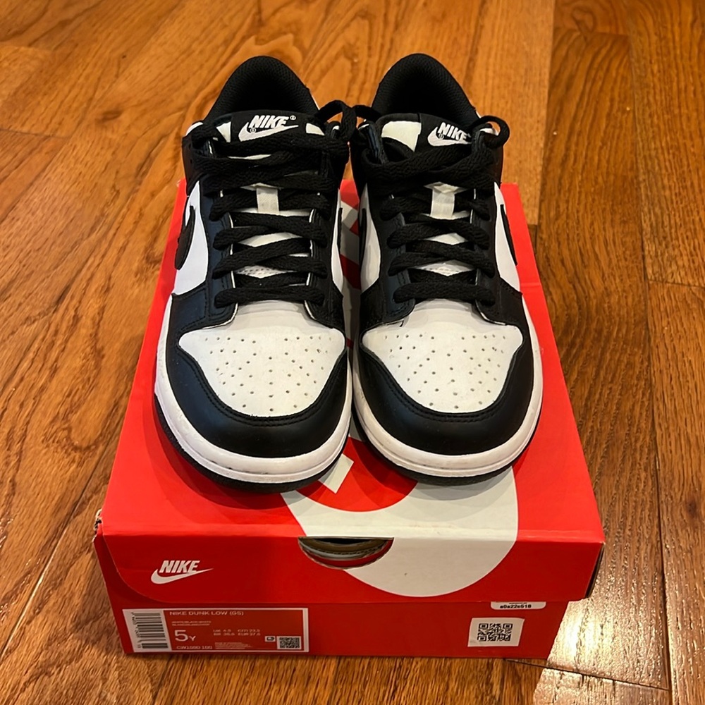 Size 5Y used Nike panda dunks low
